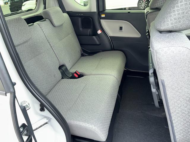 タントＸナビゲーション　ドライブレコーダー　バックカメラ　ＬＥＤヘッドランプ　アイドリングストップ　前席シートヒーター　電動パーキング　キーフリーシステム　助手席側パワースライドドア（奈良県）の中古車