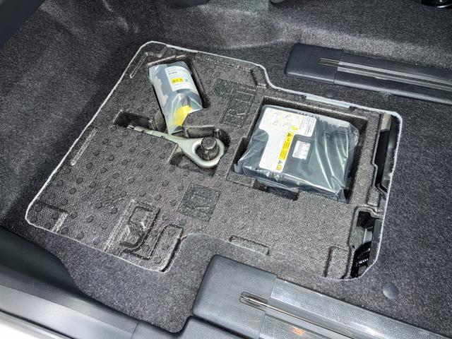 タントＸナビゲーション　ドライブレコーダー　バックカメラ　ＬＥＤヘッドランプ　アイドリングストップ　前席シートヒーター　電動パーキング　キーフリーシステム　助手席側パワースライドドア（奈良県）の中古車