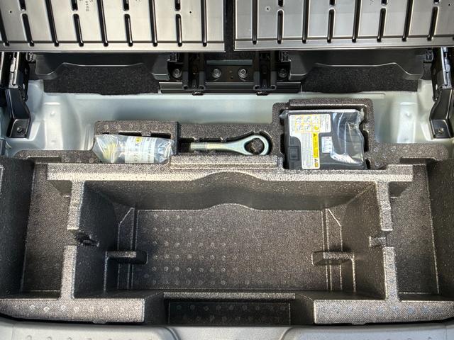 ムーヴキャンバスストライプスＧ９インチスマホ連携ディスプレイオーディオ　前後ドライブレコーダー　バックカメラ　前席シートヒーター　ＬＥＤヘッドランプ　電動パーキング　コーナーセンサー　オートエアコン　アイドリングストップ（奈良県）の中古車