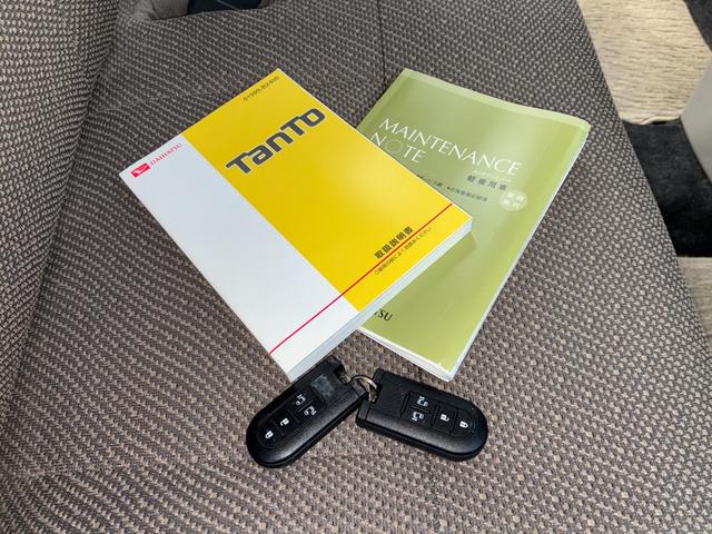 タントＸ　ＳＡIIIＣＤチューナー　ＥＴＣ　オートエアコン　運転席シートヒーター　アイドリングストップ　プッシュボタンスタート　オートハイビーム　オートエアコン　電動格納式ミラー（奈良県）の中古車