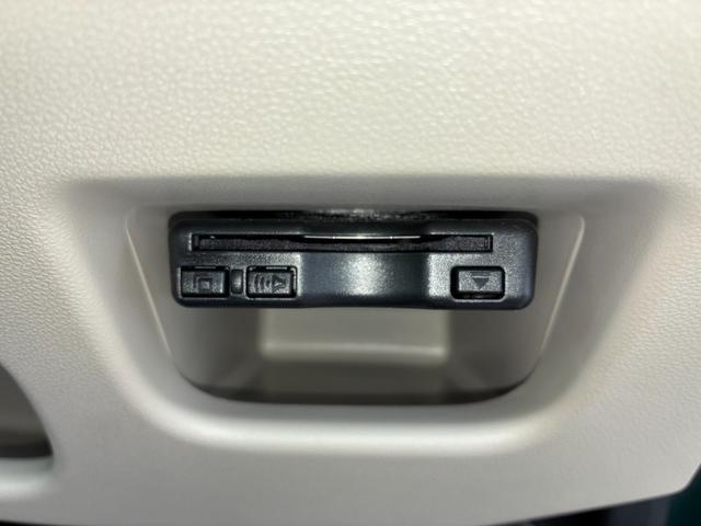 ムーヴＸリミテッドII　ＳＡIIIナビゲーション　ドライブレコーダー　ＥＴＣ　バックカメラ　運転席シートヒーター　プッシュボタンスタート　アイドリングストップ　ＬＥＤヘッドランプ　オートエアコン　電動格納式ミラー　キーフリーシステム（奈良県）の中古車