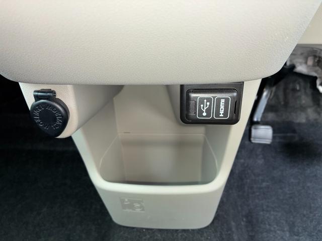 ムーヴＸリミテッドII　ＳＡIIIナビゲーション　ドライブレコーダー　ＥＴＣ　バックカメラ　運転席シートヒーター　プッシュボタンスタート　アイドリングストップ　ＬＥＤヘッドランプ　オートエアコン　電動格納式ミラー　キーフリーシステム（奈良県）の中古車