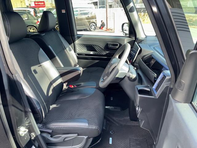 タントカスタムＸナビゲーション　ドライブレコーダー　パノラマモニター　ＬＥＤヘッドランプ　前席シートヒーター　両側パワースライドドア　オートエアコン　プッシュボタンスタート　アイドリングストップ　キーフリーシステム（奈良県）の中古車