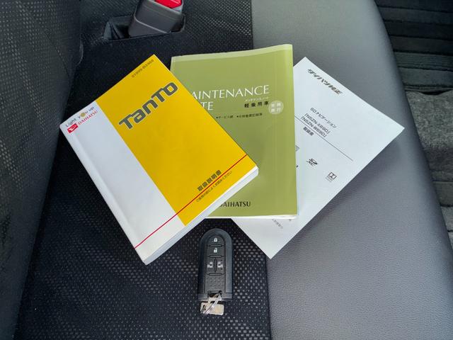 タントカスタムＲＳ　トップエディションＶＳ　ＳＡIIIナビゲーション　ドライブレコーダー　ＥＴＣ　パノラマモニター　ＬＥＤヘッドランプ　運転席シートヒーター　プッシュボタンスタート　アイドリングストップ　両側パワースライドドア　オートエアコン（奈良県）の中古車
