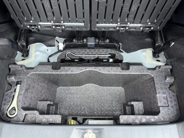 ムーヴＸリミテッドII　ＳＡIIIＬＥＤヘッドランプ　電動格納式ミラー　オートエアコン　運転席シートヒーター　プッシュボタンスタート　アイドリングストップ　キーフリーシステム（奈良県）の中古車