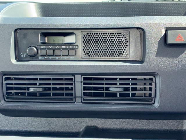 ハイゼットトラックスタンダード４ＷＤ　ＡＭ／ＦＭチューナー　アイドリングストップ　コーナーセンサー　スマートアシスト（奈良県）の中古車