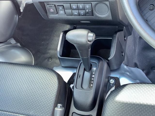 ハイゼットトラックスタンダード４ＷＤ　ＡＭ／ＦＭチューナー　アイドリングストップ　コーナーセンサー　スマートアシスト（奈良県）の中古車