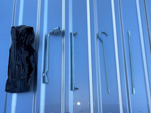 ハイゼットトラックスタンダード４ＷＤ　ＡＭ／ＦＭチューナー　アイドリングストップ　コーナーセンサー　スマートアシスト（奈良県）の中古車