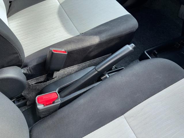 ミライースＬ　ＳＡIIIＣＤチューナー　マニュアルエアコン　コーナーセンサー　キーレスエントリー　オートハイビーム　アイドリングストップ（奈良県）の中古車