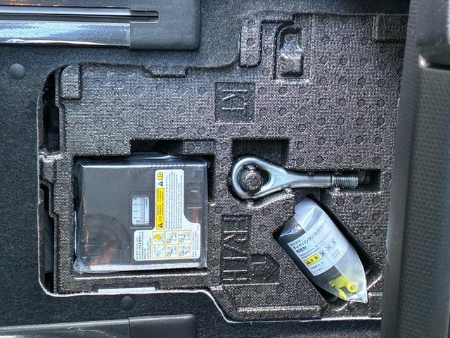 タントファンクロスターボ９インチスマホ連携ディスプレイオーディオ　バックカメラ　ドライブレコーダー　ＬＥＤヘッドランプ　電動パーキング　前席シートヒーター　両側パワースライドドア　アイドリングストップ　キーフリーシステム（奈良県）の中古車