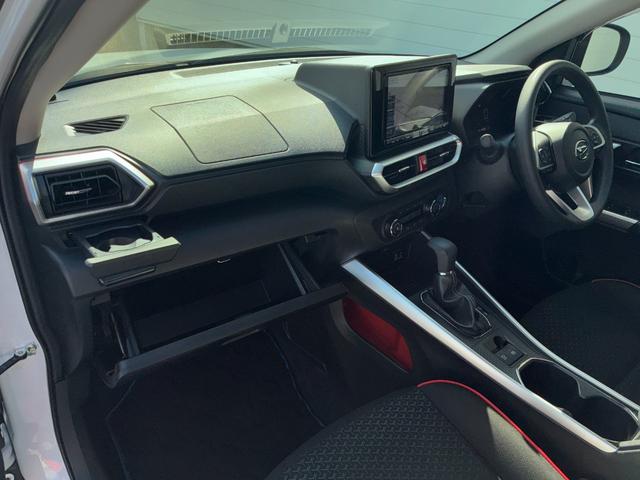 ロッキーＸ　ＨＥＶ純正９インチナビゲーション　ドライブレコーダー　ＥＴＣ　パノラマモニター　電動パーキング　ＬＥＤヘッドランプ　コーナーセンサー　電動格納式ミラー　キーフリーシステム（奈良県）の中古車