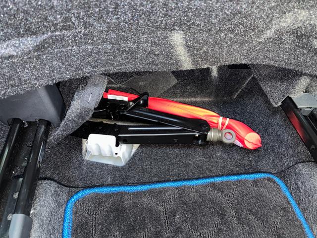 ロッキーＸ　ＨＥＶ純正９インチナビゲーション　ドライブレコーダー　ＥＴＣ　パノラマモニター　電動パーキング　ＬＥＤヘッドランプ　コーナーセンサー　電動格納式ミラー　キーフリーシステム（奈良県）の中古車