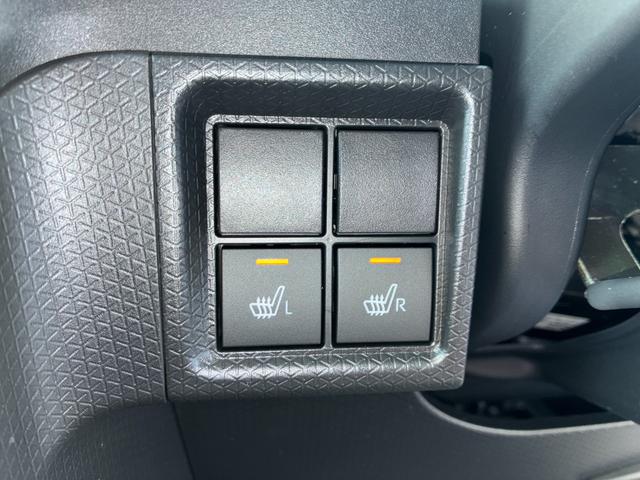 タントＸナビゲーション　ドライブレコーダー　バックカメラ　ＬＥＤヘッドランプ　電動パーキング　助手席側パワースライドドア　前席シートヒーター　コーナーセンサー　アイドリングストップ　　キーフリーシステム（奈良県）の中古車