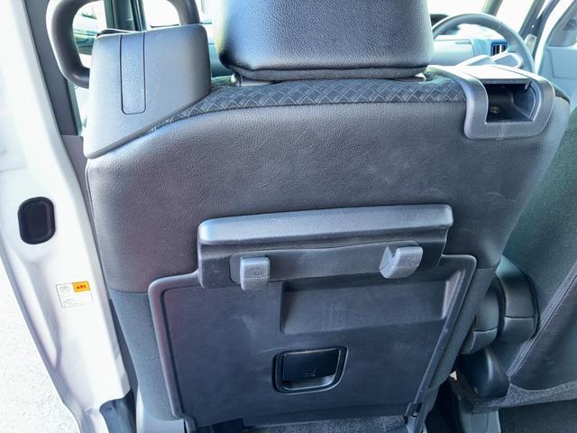 タントカスタムＲＳナビゲーション　バックカメラ　ＬＥＤヘッドランプ　アイドリングストップ　プッシュボタンスタート　両側パワースライドドア　コーナーセンサー　オートエアコン　キーフリーシステム　運転席ロングスライドシート（奈良県）の中古車