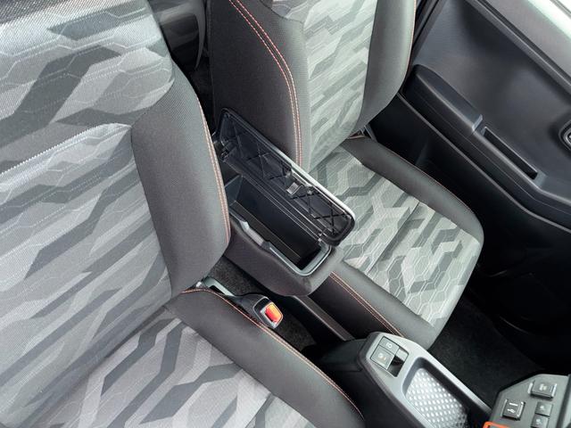 タフトＧターボ９インチスマホ連携ディスプレイオーディオ　ドライブレコーダー　バックカメラ　ＬＥＤヘッドランプ　電動パーキング　前席シートヒーター　オートエアコン　アダプティブクルーズコントロール　キーフリーシステム（奈良県）の中古車