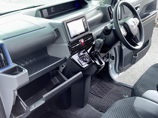 タントカスタムXセレクションナビゲーション バックカメラ LEDヘッドランプ 前席シートヒーター 運転席ロングスライドシート 両側パワースライドドア コーナーセンサー(奈良県)の中古車