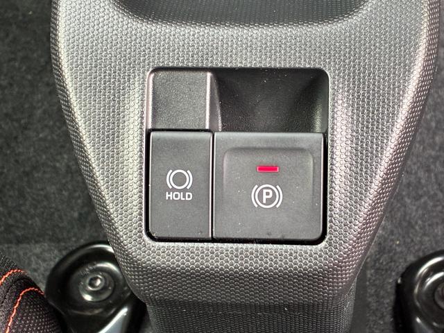 タフトＧバックカメラ対応　全車速追従機能付ＡＣＣ　コ−ナ−センサ−　衝突被害軽減ブレーキ　電動パーキング　アイドリングストップ機能　前席シ−トヒ−タ−　プッシュボタンスタ−ト　ＬＥＤヘッドライト（奈良県）の中古車