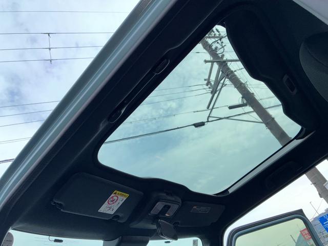 タフトＧバックカメラ対応　全車速追従機能付ＡＣＣ　コ−ナ−センサ−　衝突被害軽減ブレーキ　電動パーキング　アイドリングストップ機能　前席シ−トヒ−タ−　プッシュボタンスタ−ト　ＬＥＤヘッドライト（奈良県）の中古車