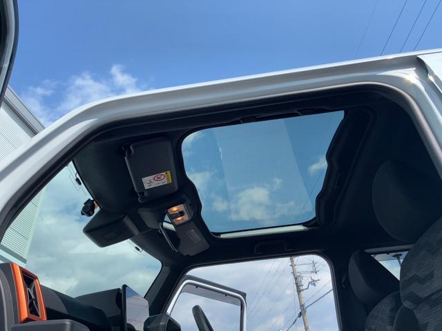 タフトＧターボナビゲーション　ドライブレコーダー　バックカメラ　ＬＥＤヘッドランプ　電動パーキング　アダプティブクルーズコントロール　前席シートヒーター　アイドリングストップ　キーフリーシステム（奈良県）の中古車