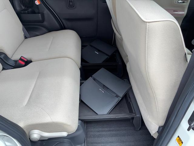 ムーヴキャンバスＸリミテッドメイクアップ　ＳＡIIIナビゲーション　ドライブレコーダー　ＥＴＣ　バックカメラ　電動格納式ミラー　オートエアコン　両側パワースライドドア　アイドリングストップ　プッシュボタンスタート　オートハイビーム（奈良県）の中古車