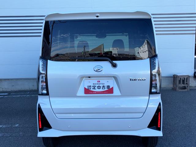タントカスタムＸＬＥＤヘッドランプ　電動パーキング　両側パワースライドドア　プッシュボタンスタート　コーナーセンサー　オーディオ穴　パノラマモニター（メーカーオプション）（奈良県）の中古車