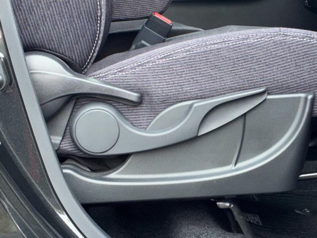 ムーヴRSLEDヘッドランプ LEDフォグランプ オーディオ穴 電動パーキング 前席シートヒーター 本革巻ステアリングホイール コーナーセンサー 両側パワースライドドア キーフリーシステム(奈良県)の中古車