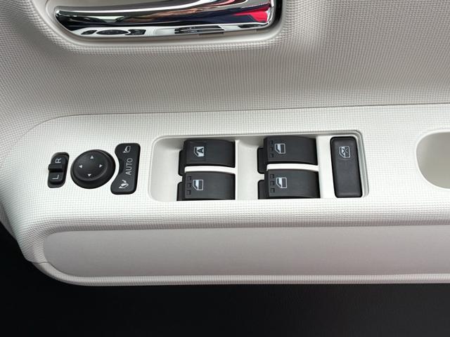 ムーヴキャンバスストライプスGターボLEDヘッドランプ 電動パーキング 前席シートヒーター 両側パワースライドドア アダプティブ コーナーセンサー アイドリングストップ キーフリーシステム オーディオ穴 バックカメラ対応(奈良県)の中古車