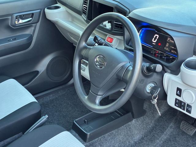 ミライースＸ　ＳＡIIIＬＥＤヘッドランプ　マニュアルエアコン　電動格納式ミラー　パワーウインドウ　パワードアロック　キーレスエントリー　オートハイビーム　コーナーセンサー　アイドリングストップ　スマートアシスト（奈良県）の中古車