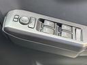 ワイドＤＶＤ／ＵＳＢチューナー　バックカメラ　オートエアコン　フロントシートヒーター　電動パーキングブレーキ　プッシュボタンスタート　アイドリングストップ　ＬＥＤヘッドランプ　アルミホイール（奈良県）の中古車