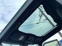 バックカメラ対応　全車速追従機能付ＡＣＣ　コ−ナ−センサ−　衝突被害軽減ブレーキ　電動パーキング　アイドリングストップ機能　前席シ−トヒ−タ−　プッシュボタンスタ−ト　ＬＥＤヘッドライト（奈良県）の中古車