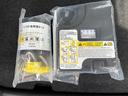 純正ナビゲーション　ドライブレコーダー　ＥＴＣ　バックカメラ　ＬＥＤヘッドランプ　運転席シートヒーター　電動格納式ミラー　オートエアコン　アイドリングストップ　キーフリーシステム　アルミホイール（奈良県）の中古車