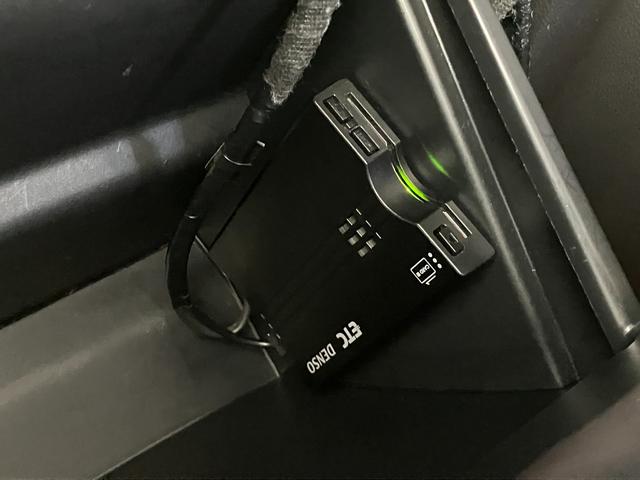 ミラココアココアプラスＧ　ローダウン　社外マフラー　ナビ　バックカメラＬＥＤライト　ミニライトアルミ　ナビ　Ｂｌｕｅｔｏｏｔｈ　ＵＳＢ　ドラレコ　バックカメラ　スマートキー　ＥＴＣ　オートエアコン　社外マフラー（滋賀県）の中古車