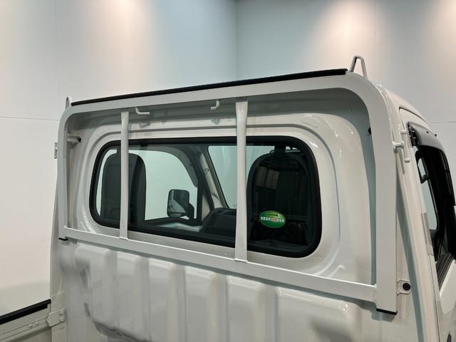 ハイゼットトラックスタンダード　５ＭＴ　パートタイム４ＷＤ　走行３千キロ弱５ＭＴ　パートタイム４ＷＤ　ＡＭ／ＦＭステレオ　エアコン　パワステ　マニュアルレベリング（滋賀県）の中古車