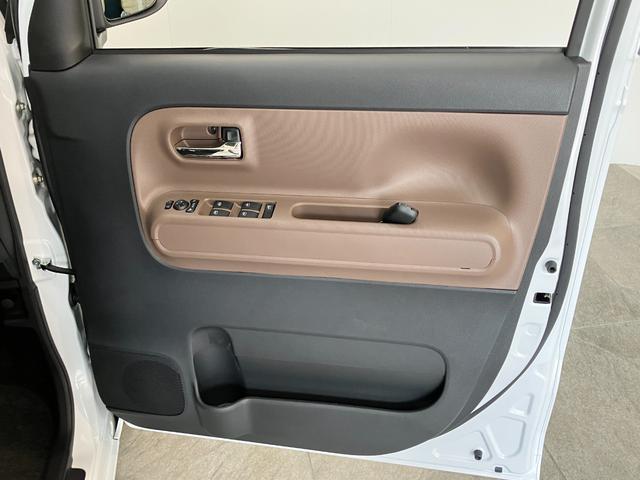 ムーヴキャンバスセオリーＧ　コーナーセンサー　両側電スラ　届出済未使用車衝突被害軽減ブレーキ　コーナーセンサー　バックカメラ（ナビ装着時用）　両側電動スライドドア　前席シートヒーター　電動パーキングブレーキ　ＬＥＤ　オートライト　オートエアコン　スマートキー　エコアイドル（滋賀県）の中古車