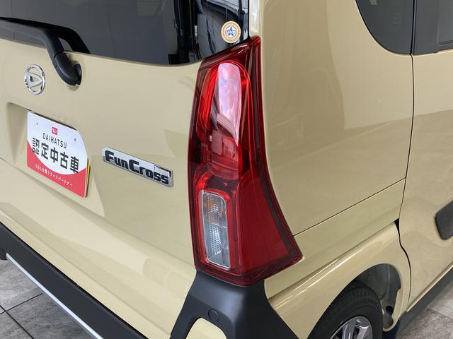 タントファンクロス　両側電動スライドドア　ＬＥＤ　届出済未使用車衝突被害軽減ブレーキ　コーナーセンサー　バックカメラ（ナビ装着時用）　両側電動スライドドア　前席シートヒーター　電動パーキングブレーキ　ＬＥＤ　オートライト　オートエアコン　スマートキー　エコアイドル（滋賀県）の中古車