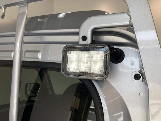 ハイゼットトラックジャンボエクストラ　届出済未使用車　４ＷＤ　ＣＶＴ車追突被害軽減ブレーキ　スマアシ　ＬＥＤ　スマートキー　荷台作業灯　パワーウインドウ　パートタイム４ＷＤ　デフロック（滋賀県）の中古車