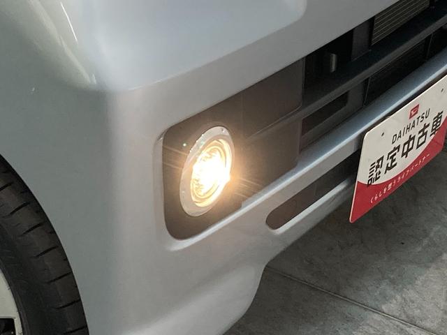 アトレーワゴンカスタムターボＲＳ　４ＷＤ　ＨＩＤ　ＣＤステレオ　車検整備付ターボ　４ＷＤ　ＣＤステレオ　両側スライドドア　ＨＩＤ　オートエアコン　前席パワーウインドウ　電動格納式ドアミラー　バニティミラー　キーレスエントリー　セキュリティアラーム　車検整備付（滋賀県）の中古車