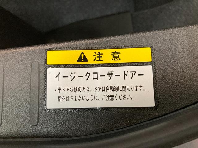 コペンローブ　５ＭＴ　前席シートヒーター　ＥＴＣ車載器　ＬＥＤ５ＭＴ　Ｂｌｕｅｔｏｏｔｈ　ＡＭ／ＦＭラジオ　ＥＴＣ車載器　前席シートヒーター　ＬＥＤヘッドライト　オートライト　オートエアコン　チルトステアリング　スマートキー　１６インチアルミホイール（滋賀県）の中古車