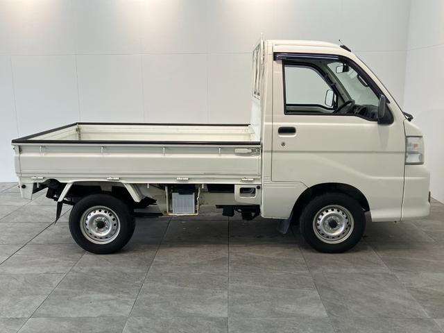 ハイゼットトラックスペシャル　４ＷＤ　走行３万１千キロ弱パートタイム４ＷＤ（滋賀県）の中古車