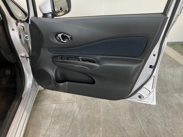 ノートＸ　フルセグナビ　バックカメラ　ドラレコ　車検整備付追突被害軽減ブレーキ　スマートキー　オートエアコン　フルセグナビ　Ｂｌｕｅｔｏｏｔｈ　ＵＳＢ　バックカメラ　ドラレコ　ＥＴＣ車載器（滋賀県）の中古車