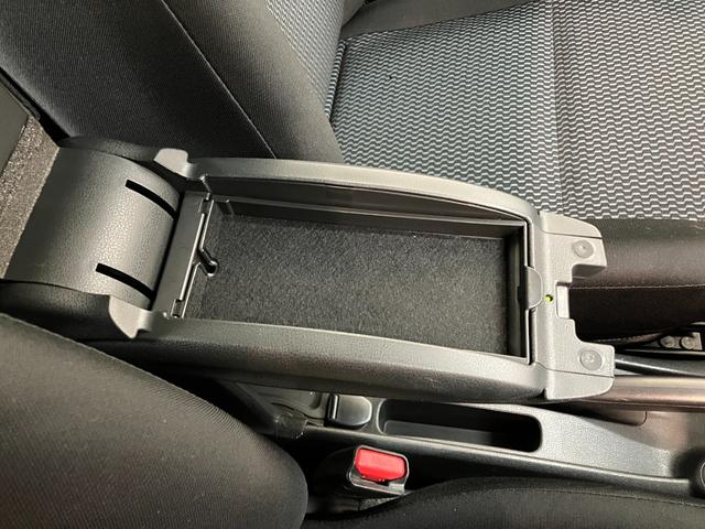 ノートＸ　フルセグナビ　バックカメラ　ドラレコ　車検整備付追突被害軽減ブレーキ　スマートキー　オートエアコン　フルセグナビ　Ｂｌｕｅｔｏｏｔｈ　ＵＳＢ　バックカメラ　ドラレコ　ＥＴＣ車載器（滋賀県）の中古車