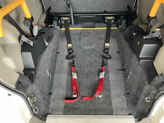 タントスローパーＬ　ＳＡ２　リヤシート付　ワンセグナビ車いす乗降車　追突被害軽減ブレーキ　スマアシ２　キーレス　エコアイドル　両側スライドドア　ワンセグナビ（滋賀県）の中古車