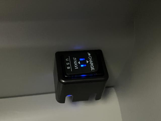 キャストスタイルＧ　ＶＳ　ＳＡIII　フルセグナビ　全周囲カメラ衝突被害軽減ブレーキ　フルセグナビ　Ｂｌｕｅｔｏｏｔｈ　ＤＶＤ再生　ＣＤ録音　全周囲カメラ　前席シートヒーター　ＥＴＣ車載器　ＬＥＤヘッドライト　オートライト　スマートキー　エコアイドル（滋賀県）の中古車