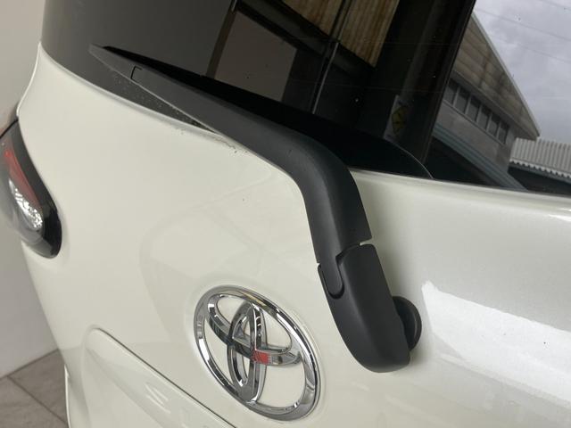 シエンタＧ　９型ナビ　バックカメラ　両側電動スライドドア追突被害軽減ブレーキ　ＴＳＳ　ＬＥＤ　スマートキー　両側電動スライドドア　前席シートヒーター　ハンドルヒーター　９インチフルセグナビ　ＤＶＤ　Ｂｌｕｅｔｏｏｔｈ　ドラレコ　バックカメラ（滋賀県）の中古車