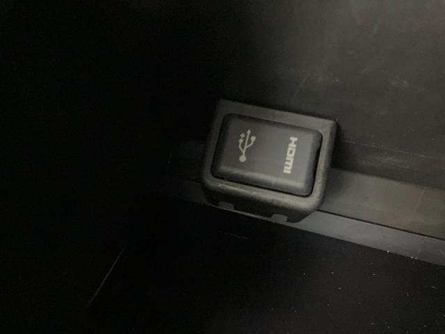 シエンタＧ　９型ナビ　バックカメラ　両側電動スライドドア追突被害軽減ブレーキ　ＴＳＳ　ＬＥＤ　スマートキー　両側電動スライドドア　前席シートヒーター　ハンドルヒーター　９インチフルセグナビ　ＤＶＤ　Ｂｌｕｅｔｏｏｔｈ　ドラレコ　バックカメラ（滋賀県）の中古車