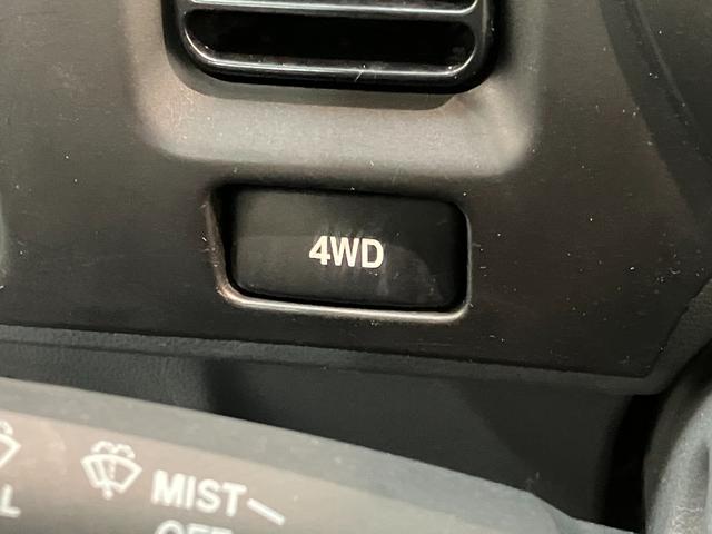 ハイゼットトラックエアコン・パワステ　スペシャル　４ＷＤ　５ＭＴ　走行４万Ｋ台４ＷＤ　５ＭＴ　ＡＭ／ＦＭラジオ　マニュアルエアコン　マニュアルレベリング　テールゲートチェーン　ゲートプロテクター（滋賀県）の中古車