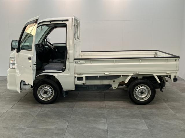 ハイゼットトラックエアコン・パワステ　スペシャル　４ＷＤ　５ＭＴ　走行４万Ｋ台４ＷＤ　５ＭＴ　ＡＭ／ＦＭラジオ　マニュアルエアコン　マニュアルレベリング　テールゲートチェーン　ゲートプロテクター（滋賀県）の中古車