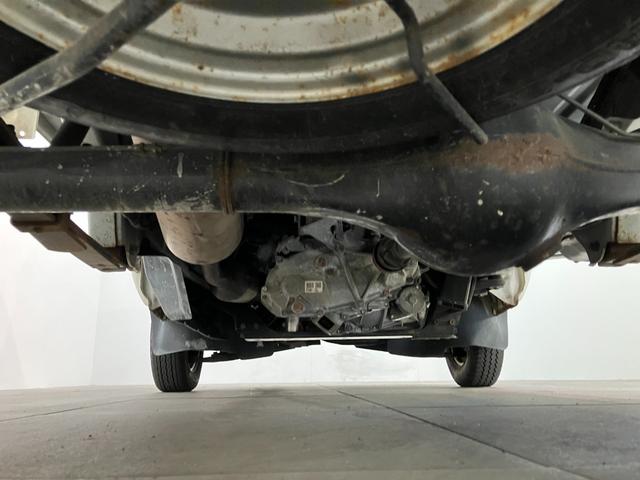ハイゼットトラックエアコン・パワステ　スペシャル　４ＷＤ　５ＭＴ　走行４万Ｋ台４ＷＤ　５ＭＴ　ＡＭ／ＦＭラジオ　マニュアルエアコン　マニュアルレベリング　テールゲートチェーン　ゲートプロテクター（滋賀県）の中古車