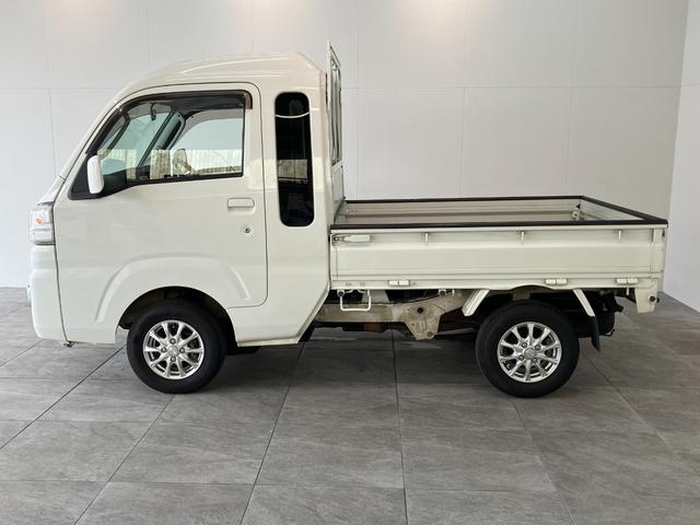 ハイゼットトラックジャンボ　４ＷＤ　キーレス　パワーウインドウパートタイム４ＷＤ　荷台作業灯　キーレス　パワーウインドウ　ＣＤステレオ　ＡＵＸ端子　リヤ４枚リーフスプリング（滋賀県）の中古車