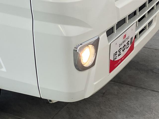 ハイゼットトラックジャンボ　４ＷＤ　キーレス　パワーウインドウパートタイム４ＷＤ　荷台作業灯　キーレス　パワーウインドウ　ＣＤステレオ　ＡＵＸ端子　リヤ４枚リーフスプリング（滋賀県）の中古車